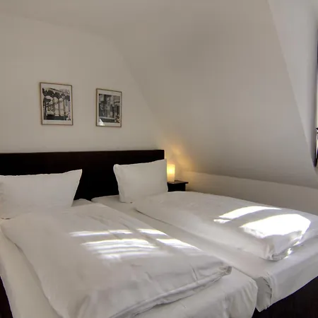 Mit Balkon No5 *