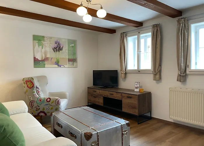 Mit Balkon No5 Lägenhet